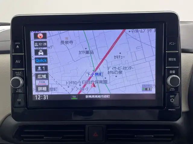 日産 ルークス X 群馬県 2021(令3)年 1.9万km フローズンバニラパール/アッシュブラウンM クリアランスソナー（F/R）　衝突被害軽減ブレーキ　レーンアシスト　純正９インチSDナビ（CD/DVD/SD/Bluetooth/フルセグTV）　アラウンドビューモニター　両側パワースライドドア（ハンズフリー）　アイドリングストップ　ステアリングスイッチ　オートライト　オートハイビーム　ハロゲン　ヘッドライトレベライザー　電動格納ミラー　ウィンカーミラー　純正フロアマット　純正バイザー　プッシュスタート　スマートキー　リアサンシェード（左右）　リアサーキュレーター