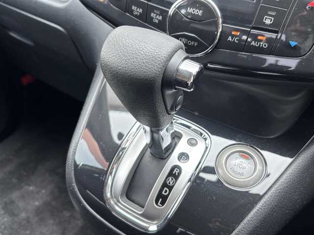 日産 セレナ ハイウェイスター 宮城県 2011(平23)年 8.3万km パール 登録時走行距離　82766km/純正ナビ/CD/DVD/BT/両側パワースライドドア/クルーズコントロール/フリップダウンモニター/ETC/バックカメラ/スマートキー/プッシュスタート/フォグランプ/ドアバイザー/ドアミラーウインカー/純正16インチAW