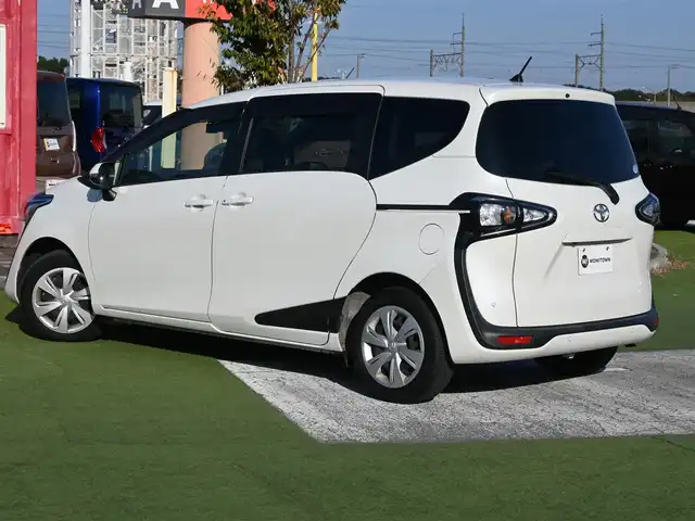 トヨタ シエンタ G セーフティエディション 千葉県 2020(令2)年 5.5万km ホワイトパールクリスタルシャイン Toyota Safety Sense/プリクラッシュセーフティ/・レーンディパーチャーアラート/・オートハイビーム/両側パワースライドドア/純正SDナビ/地デジTV/【DVD/CD再生機能　Bluetooth接続】/パノラミックビューモニター/ドライブレコーダー（前後撮影）/革巻きステアリング/ステアリングヒーター/ステアリングスイッチ/ETC/HIDヘッドライト/ウインカーミラー/クリアランスソナー/スマートキー