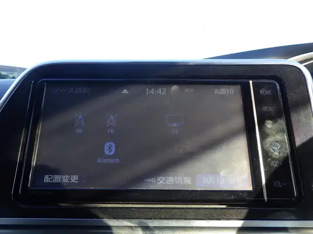 トヨタ シエンタ G セーフティエディション 千葉県 2020(令2)年 5.5万km ホワイトパールクリスタルシャイン Toyota Safety Sense/プリクラッシュセーフティ/・レーンディパーチャーアラート/・オートハイビーム/両側パワースライドドア/純正SDナビ/地デジTV/【DVD/CD再生機能　Bluetooth接続】/パノラミックビューモニター/ドライブレコーダー（前後撮影）/革巻きステアリング/ステアリングヒーター/ステアリングスイッチ/ETC/HIDヘッドライト/ウインカーミラー/クリアランスソナー/スマートキー