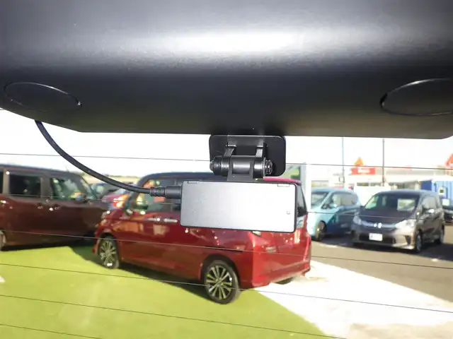 トヨタ シエンタ G セーフティエディション 千葉県 2020(令2)年 5.5万km ホワイトパールクリスタルシャイン Toyota Safety Sense/プリクラッシュセーフティ/・レーンディパーチャーアラート/・オートハイビーム/両側パワースライドドア/純正SDナビ/地デジTV/【DVD/CD再生機能　Bluetooth接続】/パノラミックビューモニター/ドライブレコーダー（前後撮影）/革巻きステアリング/ステアリングヒーター/ステアリングスイッチ/ETC/HIDヘッドライト/ウインカーミラー/クリアランスソナー/スマートキー