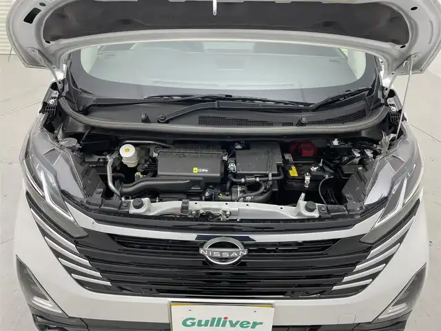 日産 デイズ ハイウェイスターX 茨城県 2025(令7)年 0.4万km ホワイトパール 純正モニター/・ドライブレコーダー/・Bluetooth/・iPod/・AppleCarPlay/・AndroidAuto/アラウンドビューモニター/ドライブレコーダー/エマージェンシーブレーキ/ＬＥＤヘッドライト/ＥＴＣ/アイドリングストップ/スマートキー/サイドエアバッグ/オートライト/14インチ純正AW/車線逸脱警報