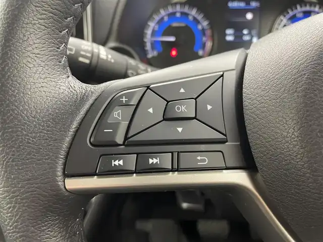 日産 デイズ ハイウェイスターX 茨城県 2025(令7)年 0.4万km ホワイトパール 純正モニター/・ドライブレコーダー/・Bluetooth/・iPod/・AppleCarPlay/・AndroidAuto/アラウンドビューモニター/ドライブレコーダー/エマージェンシーブレーキ/ＬＥＤヘッドライト/ＥＴＣ/アイドリングストップ/スマートキー/サイドエアバッグ/オートライト/14インチ純正AW/車線逸脱警報