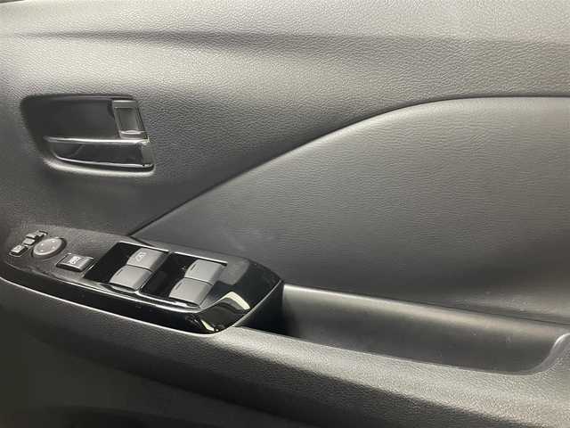 日産 デイズ ハイウェイスターX 茨城県 2025(令7)年 0.4万km ホワイトパール 純正モニター/・ドライブレコーダー/・Bluetooth/・iPod/・AppleCarPlay/・AndroidAuto/アラウンドビューモニター/ドライブレコーダー/エマージェンシーブレーキ/ＬＥＤヘッドライト/ＥＴＣ/アイドリングストップ/スマートキー/サイドエアバッグ/オートライト/14インチ純正AW/車線逸脱警報