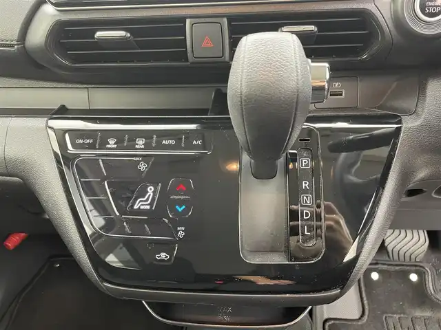 日産 デイズ ハイウェイスターX 茨城県 2025(令7)年 0.4万km ホワイトパール 純正モニター/・ドライブレコーダー/・Bluetooth/・iPod/・AppleCarPlay/・AndroidAuto/アラウンドビューモニター/ドライブレコーダー/エマージェンシーブレーキ/ＬＥＤヘッドライト/ＥＴＣ/アイドリングストップ/スマートキー/サイドエアバッグ/オートライト/14インチ純正AW/車線逸脱警報