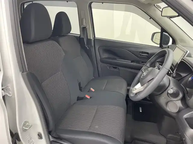 日産 デイズ ハイウェイスターX 茨城県 2025(令7)年 0.4万km ホワイトパール 純正モニター/・ドライブレコーダー/・Bluetooth/・iPod/・AppleCarPlay/・AndroidAuto/アラウンドビューモニター/ドライブレコーダー/エマージェンシーブレーキ/ＬＥＤヘッドライト/ＥＴＣ/アイドリングストップ/スマートキー/サイドエアバッグ/オートライト/14インチ純正AW/車線逸脱警報