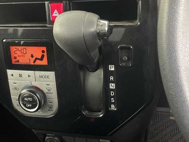 トヨタ タンク G S 埼玉県 2016(平28)年 3.7万km マゼンタベリーマイカM 純正ナビ　/バックカメラ　/両側電動スライドドア　/衝突軽減ブレーキ　/クルーズコントロール　/ビルトインＥＴＣ　/横滑り防止措置　/アイドリングストップ　/ウインカーミラー　/ドアバイザー　/純正フロアマット/プッシュスタート