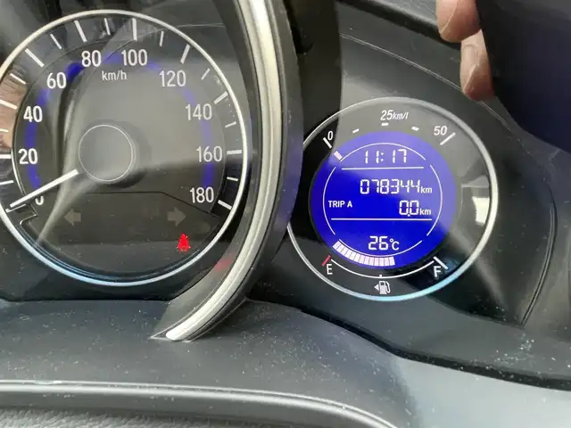 ホンダ フィット 13G Sパッケージ 静岡県 2014(平26)年 7.9万km アトラクトイエローパール 純正メーカーナビ/フルセグTV/DVD/CD/USB/Bluetooth/バックカメラ/純正エアロ/純正15インチアルミホイール/ビルトインETC/LEDライト/スマートキー2個/プッシュスタート/新車時保証書/取扱説明書