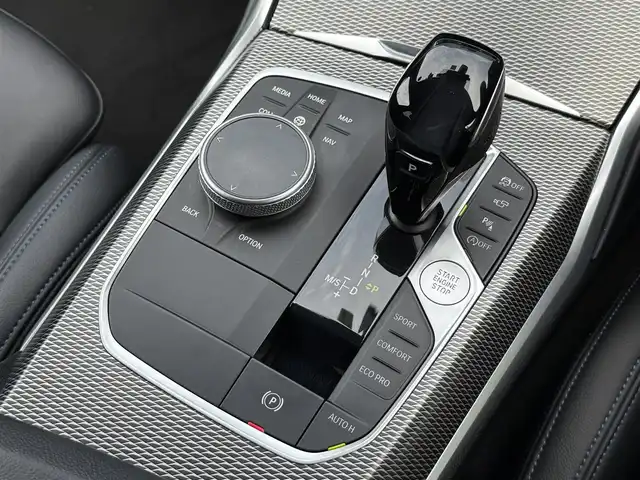 ＢＭＷ ３２０ｉ ツーリング Mスポーツ 静岡県 2020(令2)年 4.9万km アルピンホワイトⅢ コンフォート・パッケージ/・ラゲージ・コンパートメント・パッケージ/・ストレージ・パッケージ/・HiFiスピーカー・システム/ハーフレザーシート/電動リアゲート/ブラインドスポットアシスト/iDrive/(Bluetooth/ScreenMirroring/USB)/インテリジェントセーフティ/360°カメラ/アダプティブクルーズコントロール/レーンキープアシスト/PDC/メモリー付パワーシート/シートヒーター/コンフォートアクセス/ETC/ドライブレコーダー/純正フロアマット/純正18インチアルミホイール/保証書/取扱説明書/スペアキー