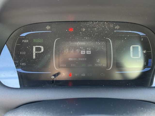 トヨタ アクア Z 沖縄県 2021(令3)年 7.1万km クリアベージュメタリック 純正ディスプレイオーディオ（Bluetooth・TV）/バックカメラ/ETC/シートヒーター/パワーシート/ドライブレコーダー/コーナーセンサー/衝突軽減システム/オートライト/BSM/革巻きステアリング/ステアリングスイッチ/電動格納ミラー/LEDヘッドライト