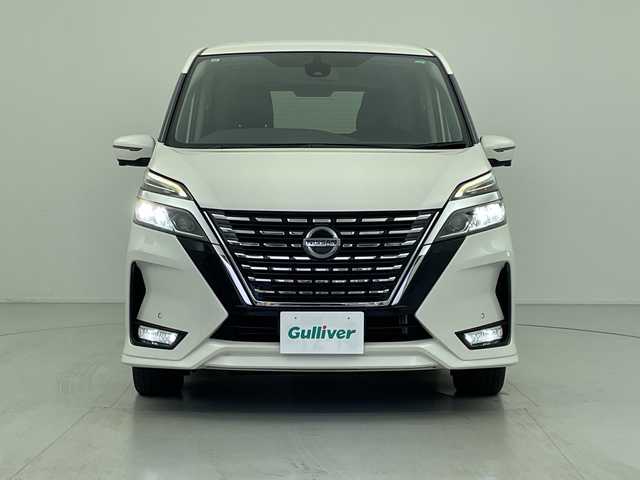 日産 セレナ ハイウェイスター V 愛知県 2019(令1)年 10.7万km ブリリアントホワイトパール 11型ナビ・フルセグTV/アルパインフリップダウンモニター/アラウンドビューモニター/両側パワースライドドア/スマートキー/LEDヘッドライト/プロパイロット/ETC