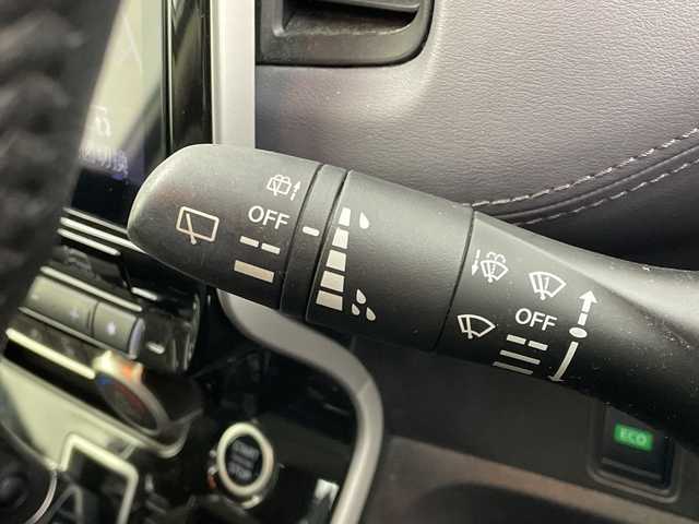 日産 セレナ ハイウェイスター V 愛知県 2019(令1)年 10.7万km ブリリアントホワイトパール 11型ナビ・フルセグTV/アルパインフリップダウンモニター/アラウンドビューモニター/両側パワースライドドア/スマートキー/LEDヘッドライト/プロパイロット/ETC