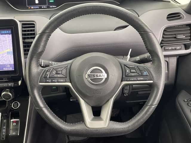 日産 セレナ ハイウェイスター V 愛知県 2019(令1)年 10.7万km ブリリアントホワイトパール 11型ナビ・フルセグTV/アルパインフリップダウンモニター/アラウンドビューモニター/両側パワースライドドア/スマートキー/LEDヘッドライト/プロパイロット/ETC