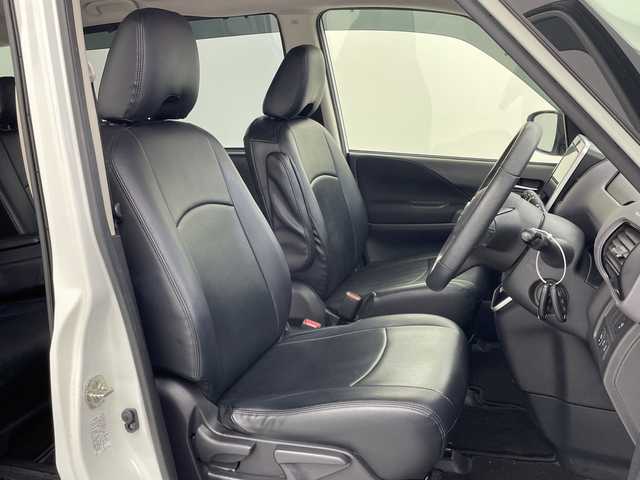 日産 セレナ ハイウェイスター V 愛知県 2019(令1)年 10.7万km ブリリアントホワイトパール 11型ナビ・フルセグTV/アルパインフリップダウンモニター/アラウンドビューモニター/両側パワースライドドア/スマートキー/LEDヘッドライト/プロパイロット/ETC