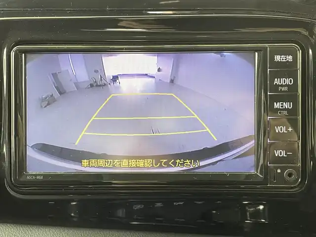 トヨタ ハイラックス Z 大阪府 2021(令3)年 3.5万km スーパーホワイトⅡ 禁煙車/プリクラッシュセーフティ　PCS/　・レーンディパーチャーアラート　LDA/　・レーダークルーズコントロール　ACC/　・ロードサインアシスト　RSA/　・先行車発進告知機能/純正ナビ/　Bluetooth/AM/FM/CD/DVD/AUX/ワンセグ/バックカメラ/LEDオートライト/スマートキー/純正ETC/MTモード付AT/革巻きステアリング/ステアリングスイッチ/電動格納ウィンカーミラー/トノカバー