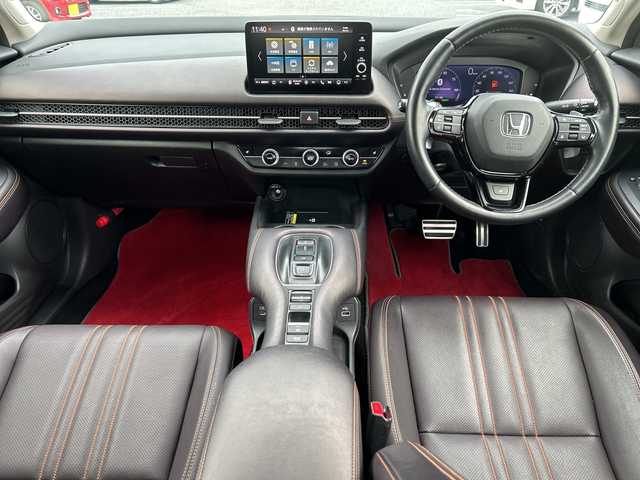 ホンダ ＺＲ－Ｖ ハイブリッド e:HEV Z 千葉県 2023(令5)年 5.6万km スーパープラチナグレーメタリック ナビ　全方位カメラ　革シート　ＢＯＳＥサウンド　置くだけ充電　ＢＴ　ＵＳＢ　フルセグ　スマホ連携　シートヒーター　パワーシート　パドルシフト　ドラレコ　ＢＳＭ　ＥＴＣ　電動リアドア　ＬＥＤ 18AW