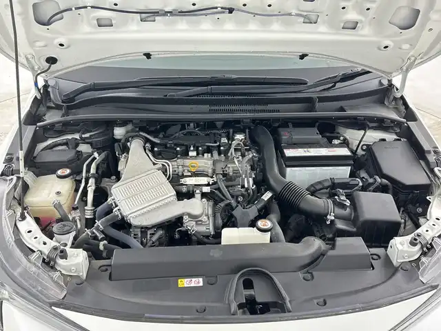 トヨタ カローラ スポーツ G Z 愛知県 2019(令1)年 3.5万km ホワイトパールクリスタルシャイン 禁煙車/純正7インチナビ/（AM/FM/Bluetooth/USB)/バックカメラ/トヨタセーフティセンス/・プリクラッシュセーフティ/・オートマチックハイビーム/・レーダークルーズコントロール/・レーントレーシングアシスト/・クリアランスソナー/・パーキングサポートブレーキ/・ロードサインアシスト/ドライブレコーダー/ETC2.0/アイドリングストップ/スマートキー/プッシュスタート/純正18インチアルミホイール/純正フロアマット