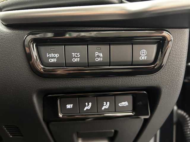 マツダ ＣＸ－６０ 25S エクスクルーシブモード 愛媛県 2023(令5)年 1.8万km ジェットブラックマイカ ・１２．３型ナビ/（フルセグＴＶ・ＢＴ・ＵＳＢ・ＦＭ・ＡＭ・ａｐｐｌｅ　ｃａｒｐｌａｙ・ａｎｄｒｏｉｄ　ａｕｔｏ・ＨＤＭＩ）/・全方位カメラ　/・サンルーフ　/・前方ドラレコ　/・ＥＴＣ　/・レーダークルーズコントロール/・DN席シートヒーター/・DN席ベンチレーション/・DN席パワーシート/・ステアリングヒーター/・パワーバックドア/・衝突軽減ブレーキ/・レーンキープアシスト/・スペアキー