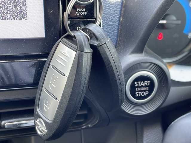 日産 デイズ ハイウェイスターX 新潟県 2020(令2)年 6.5万km チタニウムグレーメタリック 純正オプションナビ/（DTV/DVD/Bluetooth）/衝突軽減/レーンキープアシスト/全周囲カメラ/コーナーセンサー/ETC/アイドリングストップ/フロアマット/ヘッドライトレベライザー/LEDヘッドライト/フォグランプ/ウィンカーミラー/ドアバイザー/スペアキー