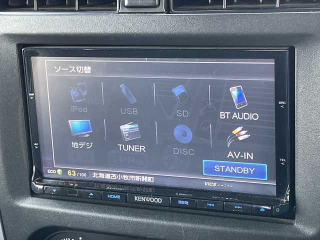 マツダ ＡＺ オフロード XC 道央・札幌 2011(平23)年 9.9万km シルキーシルバーメタリック ４WD/社外メモリーナビ/CD/DVD/BT/フルセグ/ETC/トランスファー切替/シートカバー/リモコンキー/ハロゲンヘッドライト/フォグランプ/電動格納ミラー/ドアバイザー/社外AW付夏タイヤ積込/175/80/R16/2019年/山3mm