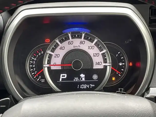 スズキ スペーシア カスタム HYBRID XS ターボ 大阪府 2018(平30)年 11.1万km ブルーイッシュブラックパール3 (株)IDOMが運営する【じしゃロン東大阪店】の自社ローン専用車両になります。こちらは現金またはオートローンご利用時の価格です。自社ローンご希望の方は別途その旨お申付け下さい/社外SDナビ【CN-RZ743W】/フルセグテレビ/Bluetooth/クルーズコントロール/プッシュスタート＆スマートキー/アイドリングストップ/両側パワースライドドア/パドルシフト/LEDヘッドライト/LEDフォグランプ/スリムサーキュレーター/ドアバイザー/取説（車両・ナビ）＆保証書/スペアキー