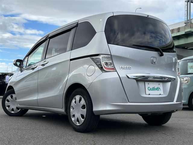 ホンダ フリード G ジャストセレクション 愛知県 2012(平24)年 6.7万km アラバスターシルバーメタリック ワンオーナー/社外ナビ/（AM/FM/CD)/ETC/ドライブレコーダー/助手席側パワースライドドア/ウインカードアミラー/ドアバイザー/スマートキー/スペアキー/フロアマット