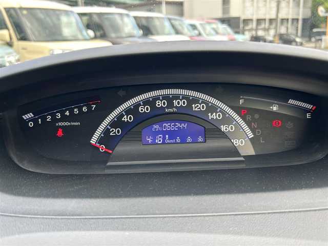 ホンダ フリード G ジャストセレクション 愛知県 2012(平24)年 6.7万km アラバスターシルバーメタリック ワンオーナー/社外ナビ/（AM/FM/CD)/ETC/ドライブレコーダー/助手席側パワースライドドア/ウインカードアミラー/ドアバイザー/スマートキー/スペアキー/フロアマット