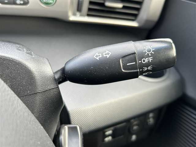 ホンダ フリード G ジャストセレクション 愛知県 2012(平24)年 6.7万km アラバスターシルバーメタリック ワンオーナー/社外ナビ/（AM/FM/CD)/ETC/ドライブレコーダー/助手席側パワースライドドア/ウインカードアミラー/ドアバイザー/スマートキー/スペアキー/フロアマット