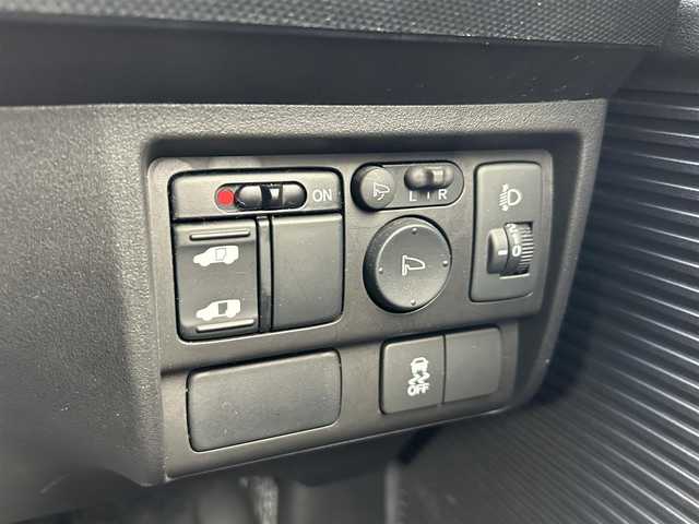 ホンダ フリード G ジャストセレクション 愛知県 2012(平24)年 6.7万km アラバスターシルバーメタリック ワンオーナー/社外ナビ/（AM/FM/CD)/ETC/ドライブレコーダー/助手席側パワースライドドア/ウインカードアミラー/ドアバイザー/スマートキー/スペアキー/フロアマット