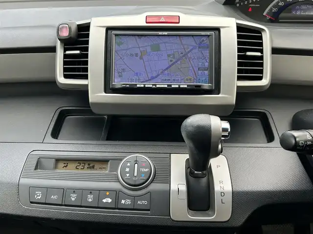 ホンダ フリード G ジャストセレクション 愛知県 2012(平24)年 6.7万km アラバスターシルバーメタリック ワンオーナー/社外ナビ/（AM/FM/CD)/ETC/ドライブレコーダー/助手席側パワースライドドア/ウインカードアミラー/ドアバイザー/スマートキー/スペアキー/フロアマット