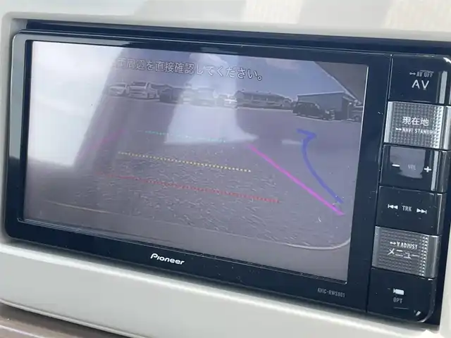 スズキ ラパン S 滋賀県 2018(平30)年 3.3万km シフォンアイボリーメタリック 純正メモリナビ/・AM/FM/・CD/DVD/・USB/SD/iPod/・Bluetooth/・フルセグTV/バックカメラ/ETC/ドライブレコーダー/シートヒーター/衝突軽減ブレーキ/LEDヘッドライト/オートライト/スタッドレスタイヤ積み込み