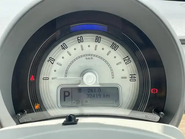 スズキ ラパン S 滋賀県 2018(平30)年 3.3万km シフォンアイボリーメタリック 純正メモリナビ/・AM/FM/・CD/DVD/・USB/SD/iPod/・Bluetooth/・フルセグTV/バックカメラ/ETC/ドライブレコーダー/シートヒーター/衝突軽減ブレーキ/LEDヘッドライト/オートライト/スタッドレスタイヤ積み込み