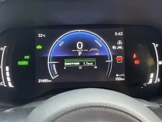 トヨタ シエンタ ハイブリッド Z 愛媛県 2024(令6)年 2.2万km アーバンカーキ トヨタセーフティセンス/プッシュスタート/純正メモリナビ(AM/FM/フルセグTV/Bluetooth）/バックカメラ/ETC/両側パワースライドドア/クルーズコントロール/アイドリングストップ/コーナーセンサー/オートライト/オートマチックハイビーム/横滑り防止装置/レーンキープアシスト/AAC