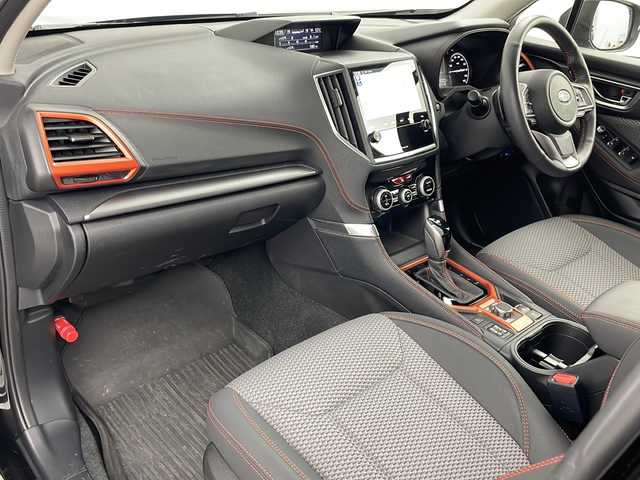 スバル フォレスター ハイブリッド X－ブレイク 道央・札幌 2020(令2)年 1.8万km クリスタルブラックシリカ ・4WD/・純正ナビ（TV＆CD＆DVD＆BT＆SD）/・バックカメラ/・サイドカメラ/・社外フリップダウンモニター/・アイサイト/・レーダークルーズコントロール/・パドルシフト/・ステアリングヒーター/・パワーシート/・シートヒーター/・メモリ付きシート/・ビルトインETC/・オートライト/・LEDライト/・スマートキー