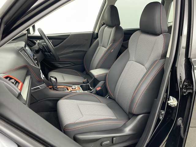 スバル フォレスター ハイブリッド X－ブレイク 道央・札幌 2020(令2)年 1.8万km クリスタルブラックシリカ ・4WD/・純正ナビ（TV＆CD＆DVD＆BT＆SD）/・バックカメラ/・サイドカメラ/・社外フリップダウンモニター/・アイサイト/・レーダークルーズコントロール/・パドルシフト/・ステアリングヒーター/・パワーシート/・シートヒーター/・メモリ付きシート/・ビルトインETC/・オートライト/・LEDライト/・スマートキー