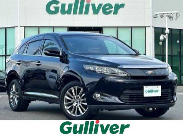 トヨタ ハリアー プレミアム 佐賀県 2014(平26)年 11.9万km スパークリングブラックパールクリスタルシャイン ワンオーナー/純正9インチSDナビゲーション/・フルセグTV/CD/DVD/SD/Bluetooth/フリップダウンモニター/バックカメラ/ビルトインETC/パワーバックドア/ハーフレザーシート/D席パワーシート/ISOFIX対応/革巻きステアリング/ステアリングリモコン/純正18インチアルミホイール/純正LEDヘッドライト/・オートマチックハイビーム/純正LEDフォグランプ/純正フロアマット/純正ドアバイザ―/新車保証書/取扱説明書/スペアキー１本/トヨタセーフティセンスC/・レーダークルーズコントロール/・レーンディパーチャーアラート/・プリクラッシュセーフティ/・クリアランスソナー