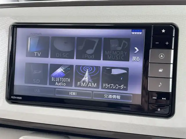 ダイハツ ムーヴ キャンバス X メイクアップ SA Ⅲ 佐賀県 2018(平30)年 4.3万km パールホワイトⅢ/ナチュラルベージュマイカメタリック 2トーン スマートアシストIII/エコアイドル/純正SDナビ/地デジTV/【DVD/CD再生機能】/バックカメラ/ドライブレコーダー（DRN-H68N）/ETC/リアコーナーセンサー/キーフリーシステム