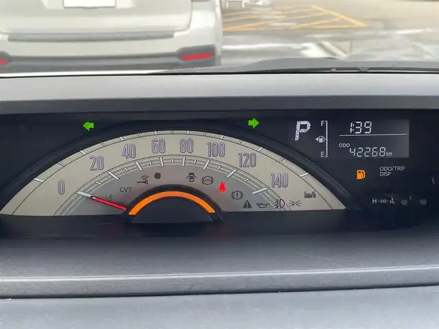 ダイハツ ムーヴ キャンバス X メイクアップ SA Ⅲ 佐賀県 2018(平30)年 4.3万km パールホワイトⅢ/ナチュラルベージュマイカメタリック 2トーン スマートアシストIII/エコアイドル/純正SDナビ/地デジTV/【DVD/CD再生機能】/バックカメラ/ドライブレコーダー（DRN-H68N）/ETC/リアコーナーセンサー/キーフリーシステム