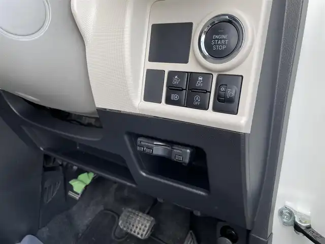 ダイハツ ムーヴ キャンバス X メイクアップ SA Ⅲ 佐賀県 2018(平30)年 4.3万km パールホワイトⅢ/ナチュラルベージュマイカメタリック 2トーン スマートアシストIII/エコアイドル/純正SDナビ/地デジTV/【DVD/CD再生機能】/バックカメラ/ドライブレコーダー（DRN-H68N）/ETC/リアコーナーセンサー/キーフリーシステム