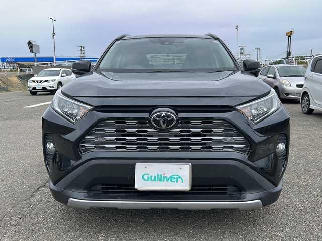 トヨタ ＲＡＶ４ G 新潟県 2020(令2)年 8.2万km アティチュードブラックマイカ 純正（ナビ・BT・ETC）/フルセグTV/黒皮シート/バックシート/パワーシート/シートヒーター/パワーリアゲート/ドライブレコーダー/プッシュスタート/車線逸脱警報/ステアリングヒーター/パーキングサポートブレーキ