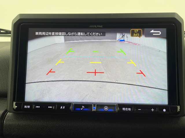 スズキ ジムニー XC 三重県 2022(令4)年 1.9万km シフォンアイボリーメタリックブラック2トーンルーフ 禁煙車/ワンオーナー/アルパイン9型ナビ/・AppleCarplay・AndroidAuto・CD・DVD/・HDMI・BT・フルセグTV・AM・FM/バックカメラ/衝突軽減/レーンキープ/横滑り防止装置/アイドリングストップ/クルーズコントロール/運転席・助手席シートヒーター/LEDヘッドライト/フォグライト/革巻きステアリング/純正フロアマット/純正16インチアルミ/スペアキー/前後ドラレコ/ビルトインETC/取扱説明書/保証書
