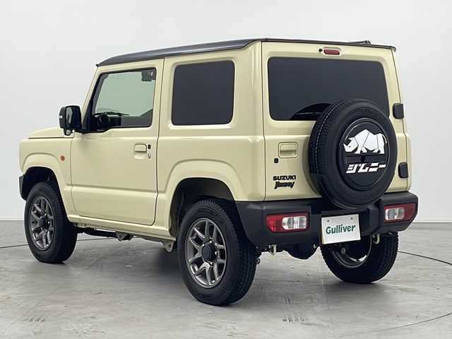 スズキ ジムニー XC 三重県 2022(令4)年 1.9万km シフォンアイボリーメタリックブラック2トーンルーフ 禁煙車/ワンオーナー/アルパイン9型ナビ/・AppleCarplay・AndroidAuto・CD・DVD/・HDMI・BT・フルセグTV・AM・FM/バックカメラ/衝突軽減/レーンキープ/横滑り防止装置/アイドリングストップ/クルーズコントロール/運転席・助手席シートヒーター/LEDヘッドライト/フォグライト/革巻きステアリング/純正フロアマット/純正16インチアルミ/スペアキー/前後ドラレコ/ビルトインETC/取扱説明書/保証書