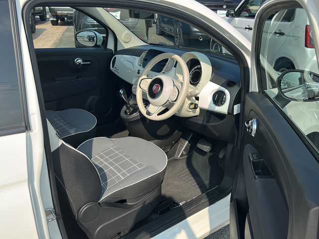 フィアット ５００ 1．2 ポップ 佐賀県 2018(平30)年 7.8万km ボサノバホワイト ETC/Bluetooth/AUX/USB入力端子/フロアマット純正/エアバックW＋サイド/横滑り防止装置/盗難防止装置/ステアリングスイッチ/革巻きステアリング/パワーステアリング/パワーウィンドウ/保証書/取扱説明書／記録簿