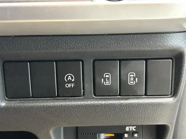 スズキ スペーシア HYBRID X 鹿児島県 2018(平30)年 6.3万km ピュアホワイトP 社外ナビ/(フルセグTV/Bluetooth/DVD/CD)/バックカメラ/衝突軽減ブレーキ/横滑り防止　/運転席シートヒーター/後席サーキュレーター/ロール式サンシェード/両側パワースライドドア/ドライブレコーダー/ETC/オートライト/電動格納ミラー/社外アルミホイール/社外フロアマット/ベンチシート/アイドリングストップ
