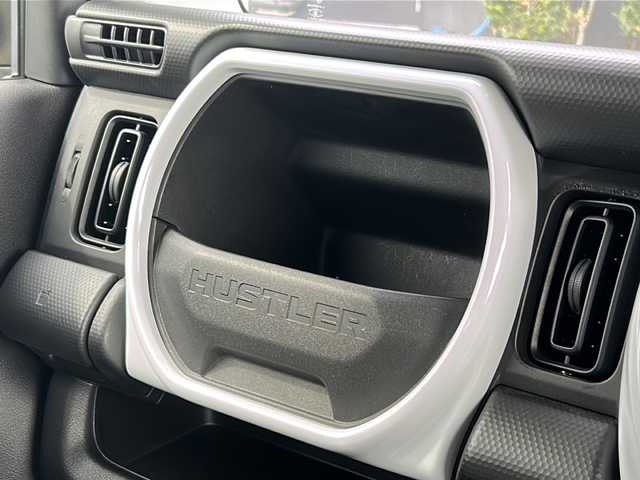 スズキ ハスラー HYBRID G 広島県 2023(令5)年 0.9万km シフォンアイボリーM 禁煙/社外ナビ/CD/DVD/DTV/Bluetooth/バックカメラ/シートヒーター /コーナーセンサー /アイドリングストップ/レーンキープ/スマートキー/プッシュスタート /ビルトインETC/ドライブレコーダー/フロアマット/ドアバイザー/ステアリングスイッチ