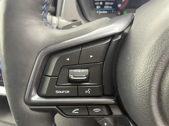 スバル レヴォーグ 1．8GT－H EX 愛知県 2021(令3)年 1.2万km クリスタルホワイトP 11.6インチ大型センターインフォメーションディスプレイナビ/Bluetooth　フルセグTV USB/AppleCarPlay AndroidAuto/純正オプションフルエアロ　/純正オプションフロントグリル　/アイサイトＸ/レーダークルーズコントロール/ビークルダイナミクスコントロール/エマージェンシーブレーキ/ドライバーモニタリングシステム/レーンキープアシスト/コーナーセンサー/パドルシフト/デジタルインナーミラー/LEDオートヘッドライト/パワーバックドア　/フロントカメラ/サイドカメラ/バックカメラ　/スペアキー/オートビークルホールド/ホイールロックナット/運転席ポジションメモリーパワーシート/助手席パワーシート/全席シートヒーター/純正18インチAW/純正ドライブレコーダー　/純正ＥＴＣ２．０　/純正フロアマット/純正カーゴマット/BALMINUM製17インチAW付BLIZZAK VRX3スタッドレスタイヤ4本積込