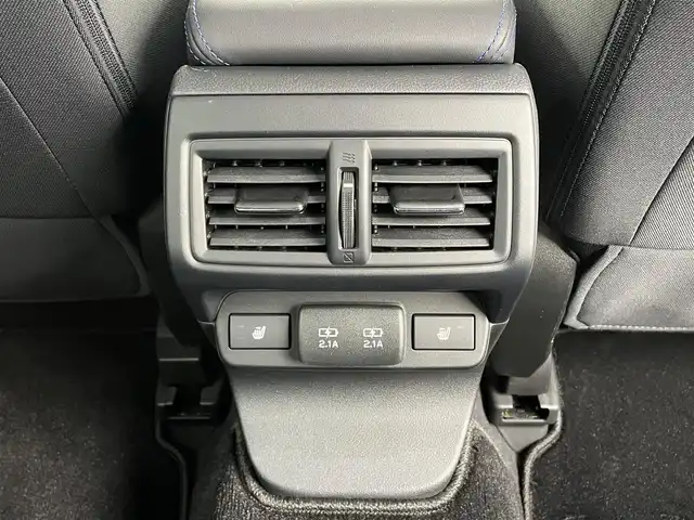 スバル レヴォーグ 1．8GT－H EX 愛知県 2021(令3)年 1.2万km クリスタルホワイトP 11.6インチ大型センターインフォメーションディスプレイナビ/Bluetooth　フルセグTV USB/AppleCarPlay AndroidAuto/純正オプションフルエアロ　/純正オプションフロントグリル　/アイサイトＸ/レーダークルーズコントロール/ビークルダイナミクスコントロール/エマージェンシーブレーキ/ドライバーモニタリングシステム/レーンキープアシスト/コーナーセンサー/パドルシフト/デジタルインナーミラー/LEDオートヘッドライト/パワーバックドア　/フロントカメラ/サイドカメラ/バックカメラ　/スペアキー/オートビークルホールド/ホイールロックナット/運転席ポジションメモリーパワーシート/助手席パワーシート/全席シートヒーター/純正18インチAW/純正ドライブレコーダー　/純正ＥＴＣ２．０　/純正フロアマット/純正カーゴマット/BALMINUM製17インチAW付BLIZZAK VRX3スタッドレスタイヤ4本積込