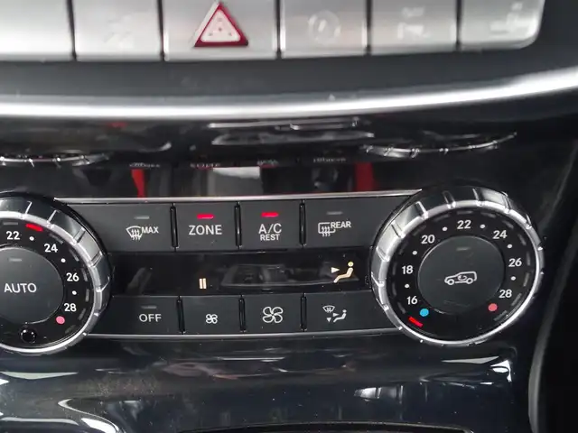 メルセデス・ベンツ ゲレンデヴァーゲン Ｇ３５０ｄ 埼玉県 2017(平29)年 3.1万km ポーラホワイト ブラックレザーシート/アダプティブクルーズコントロール/ラグジュアリーパッケージ/harman/kardon/スライディングルーフ/CarPlay/パークセンサー/ブラインドスポットモニター/バックカメラ/純正ナビ/ドラレコ/ETC/フルセグTV/シートヒーター/シートポジションメモリー機能