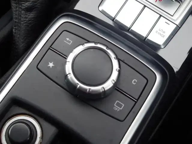 メルセデス・ベンツ ゲレンデヴァーゲン Ｇ３５０ｄ 埼玉県 2017(平29)年 3.1万km ポーラホワイト ブラックレザーシート/アダプティブクルーズコントロール/ラグジュアリーパッケージ/harman/kardon/スライディングルーフ/CarPlay/パークセンサー/ブラインドスポットモニター/バックカメラ/純正ナビ/ドラレコ/ETC/フルセグTV/シートヒーター/シートポジションメモリー機能
