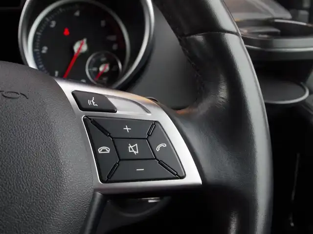 メルセデス・ベンツ ゲレンデヴァーゲン Ｇ３５０ｄ 埼玉県 2017(平29)年 3.1万km ポーラホワイト ブラックレザーシート/アダプティブクルーズコントロール/ラグジュアリーパッケージ/harman/kardon/スライディングルーフ/CarPlay/パークセンサー/ブラインドスポットモニター/バックカメラ/純正ナビ/ドラレコ/ETC/フルセグTV/シートヒーター/シートポジションメモリー機能
